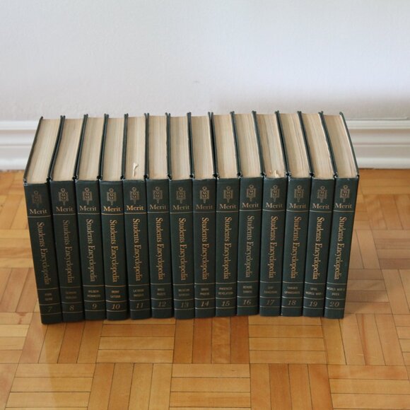 Merit Student Encyclopaedia Vol 7 - Picture 6 of 6